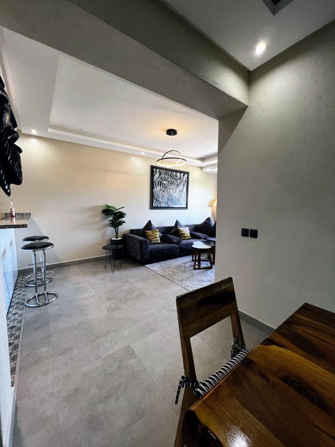 Moderne, Lumineux & Spacieux Avec Balcon -Central -Wifi-Smart Tv-Clim Marrakesh Eksteriør billede