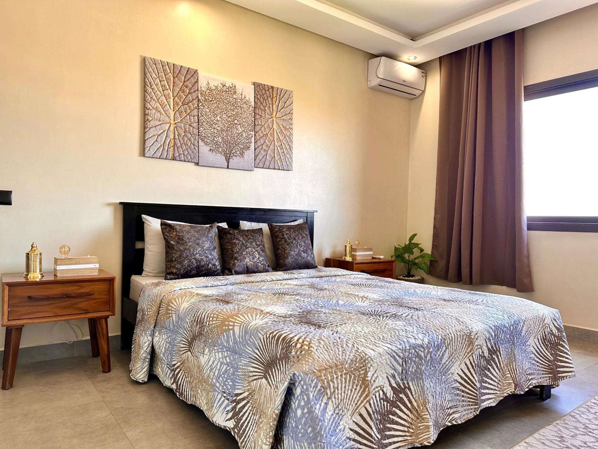 Moderne, Lumineux & Spacieux Avec Balcon -Central -Wifi-Smart Tv-Clim Marrakesh Eksteriør billede