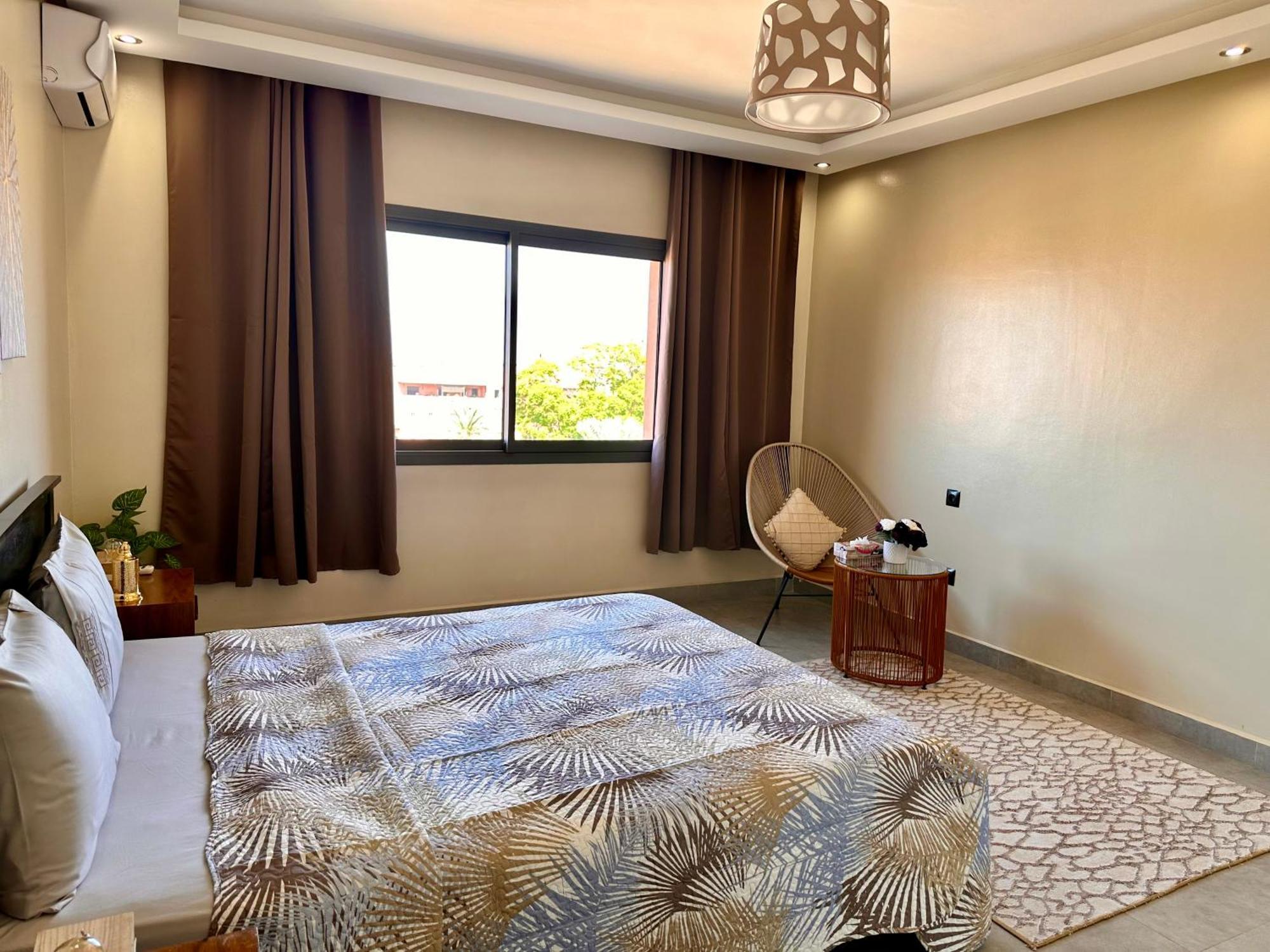 Moderne, Lumineux & Spacieux Avec Balcon -Central -Wifi-Smart Tv-Clim Marrakesh Eksteriør billede